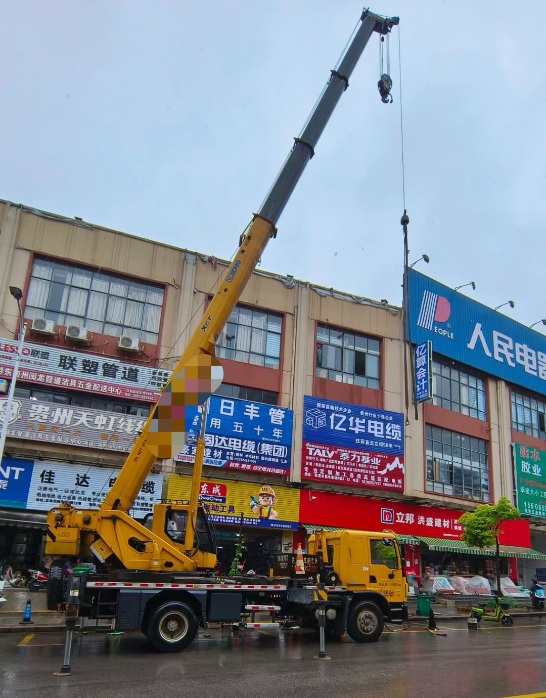 沿河什么时间对吊车进行维修保养最合适