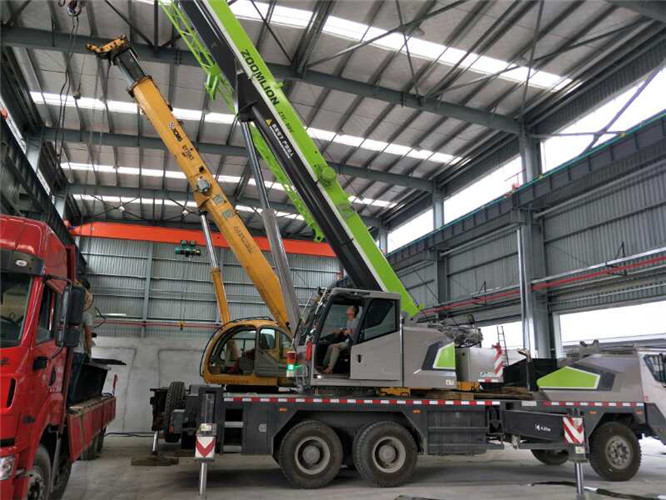 沿河高空车出租需要注意哪些安全事项？